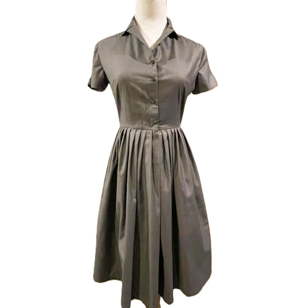 Vintage 1950s style Gray Dress A-line pleated Sz S  Full Skirt Dress